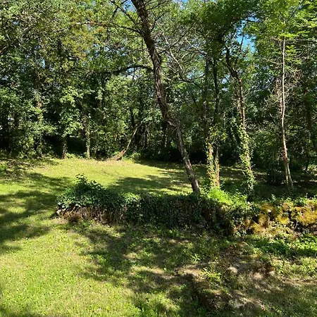 Superbe A La Campagne Avec Grand Jardin Et Prive Ferienhaus Balaguier-d'Olt