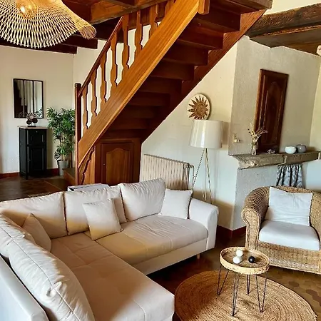 Ferienhaus Superbe A La Campagne Avec Grand Jardin Et Prive Balaguier-d'Olt