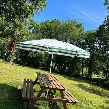 Feriehus Superbe A La Campagne Avec Grand Jardin Et Prive Balaguier-d'Olt