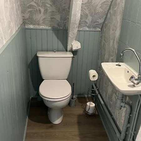 Superbe A La Campagne Avec Grand Jardin Et Prive Feriehus *