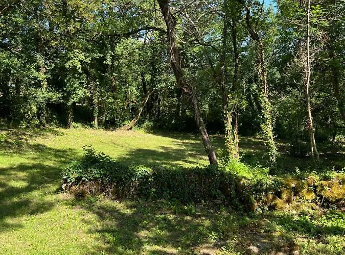 Superbe A La Campagne Avec Grand Jardin Et Prive 度假居 Balaguier-d'Olt